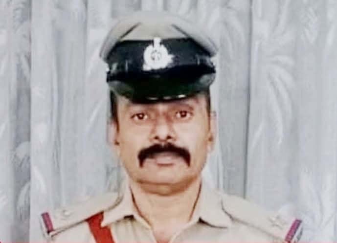 Malpe Police Station ASI Vishwanath dies due to cardiac arrest. Malpe Police Station ASI Vishwanath dies due to cardiac arrest.